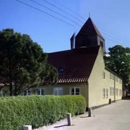 モーテル Motel Stege 2*